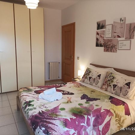 Gentarrubia - A Casa Nel Cuore Della Citta Oristano Szoba fotó